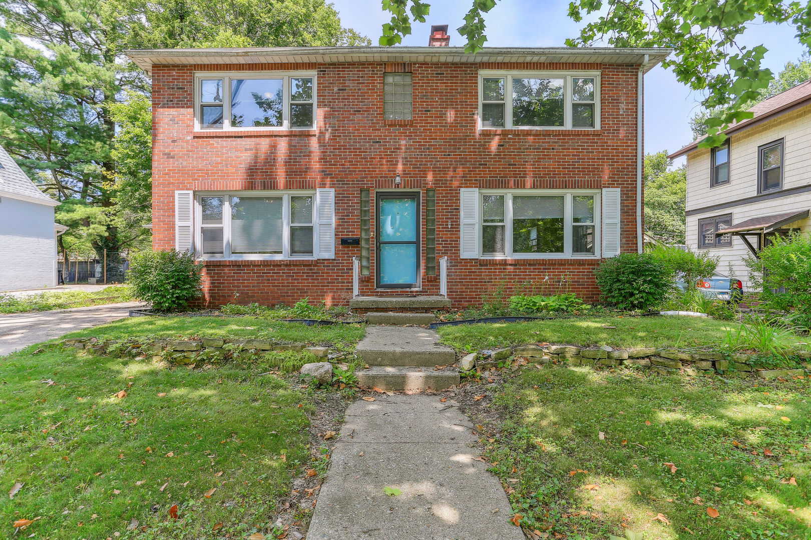 206 W Florida Avenue Property Photo 2