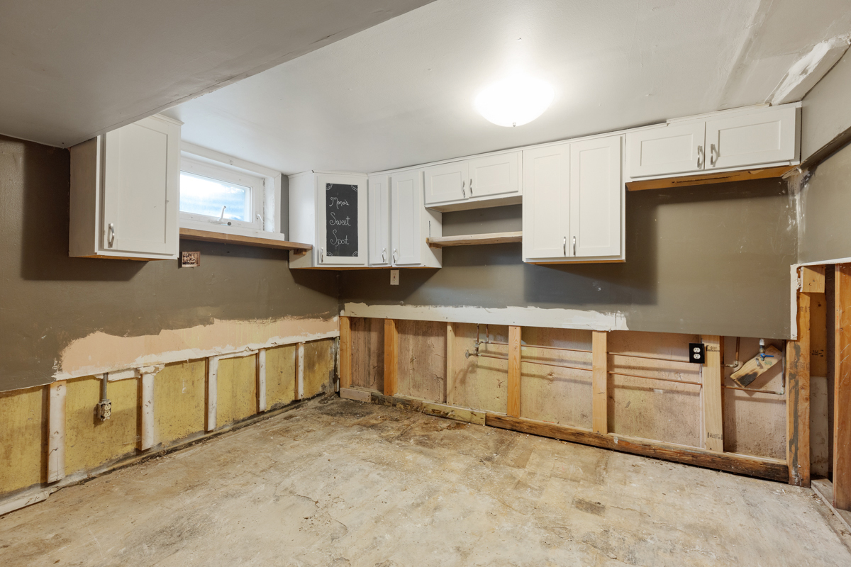 5033 N Cumberland Avenue Property Photo 17