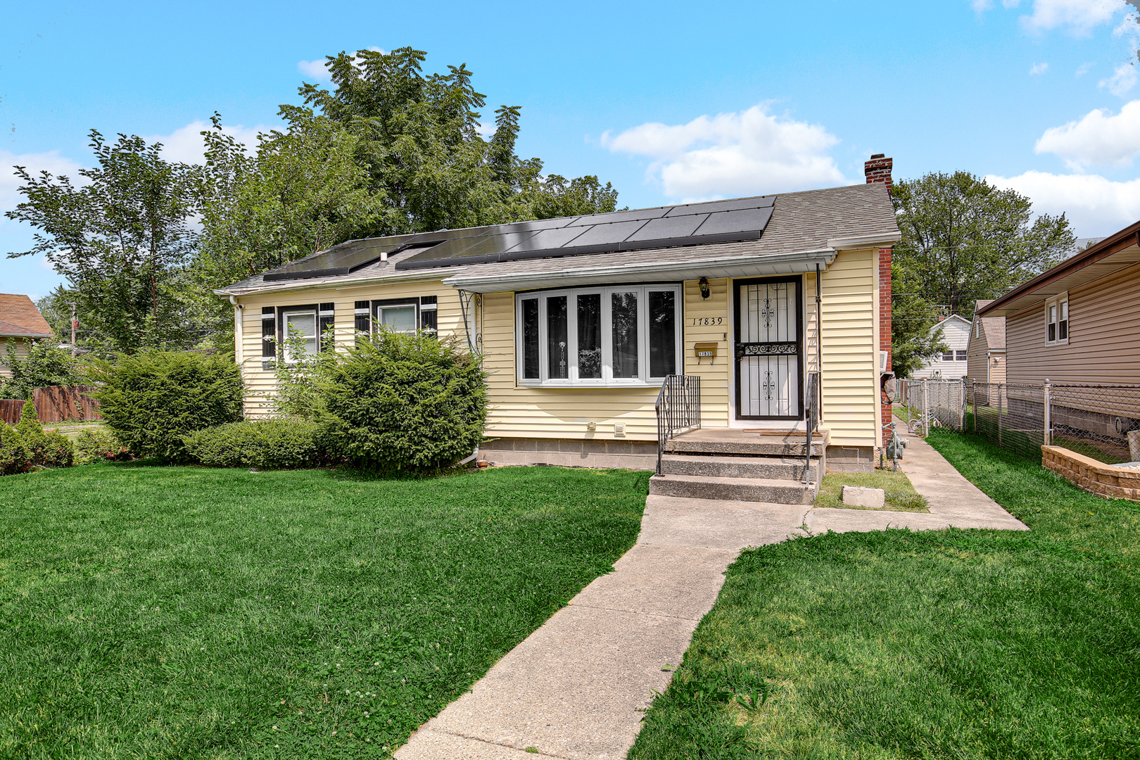17839 Chicago Avenue Property Photo 2