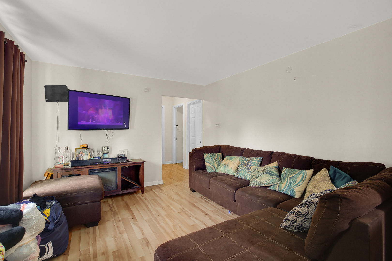17839 Chicago Avenue Property Photo 3