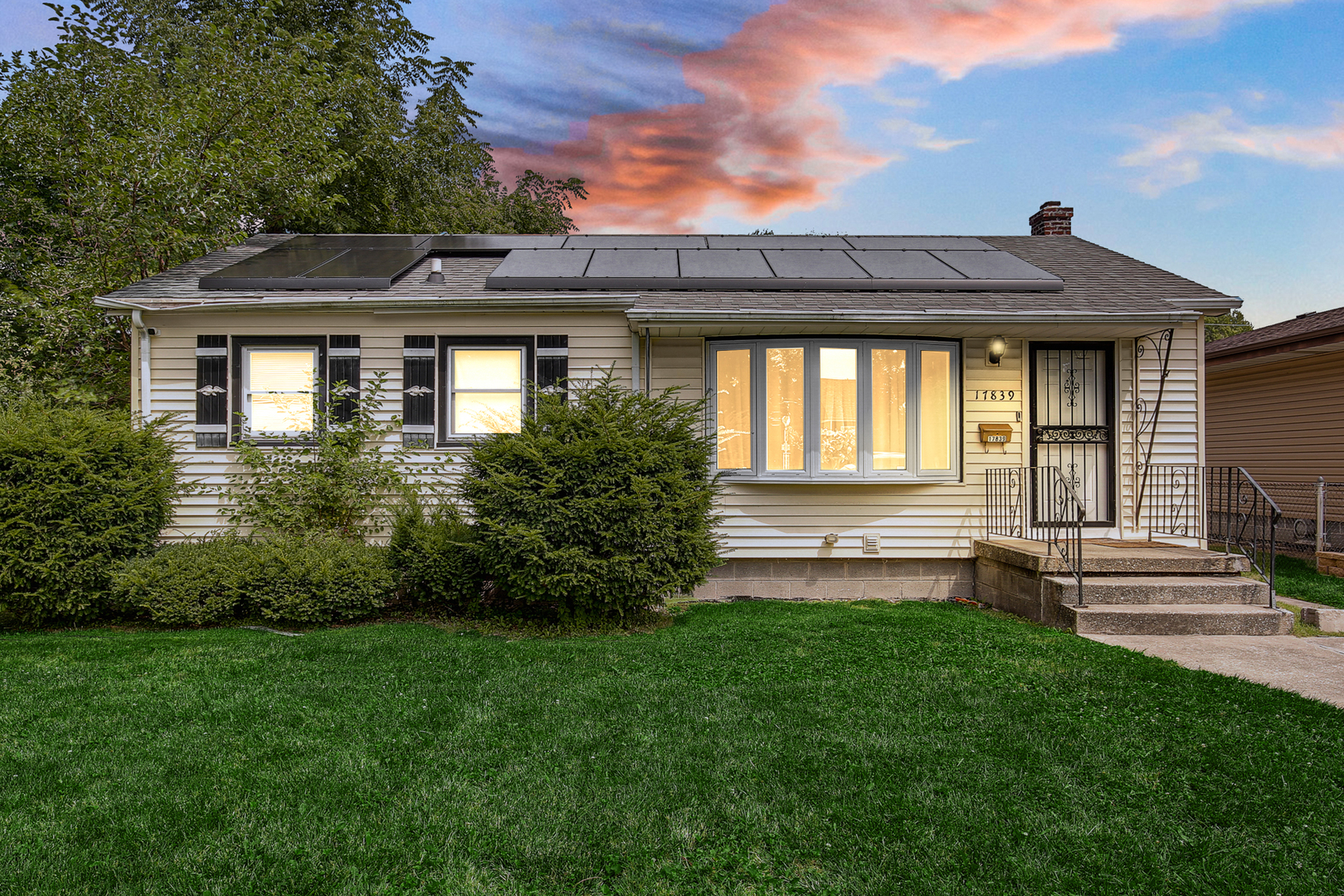 17839 Chicago Avenue Property Photo 11