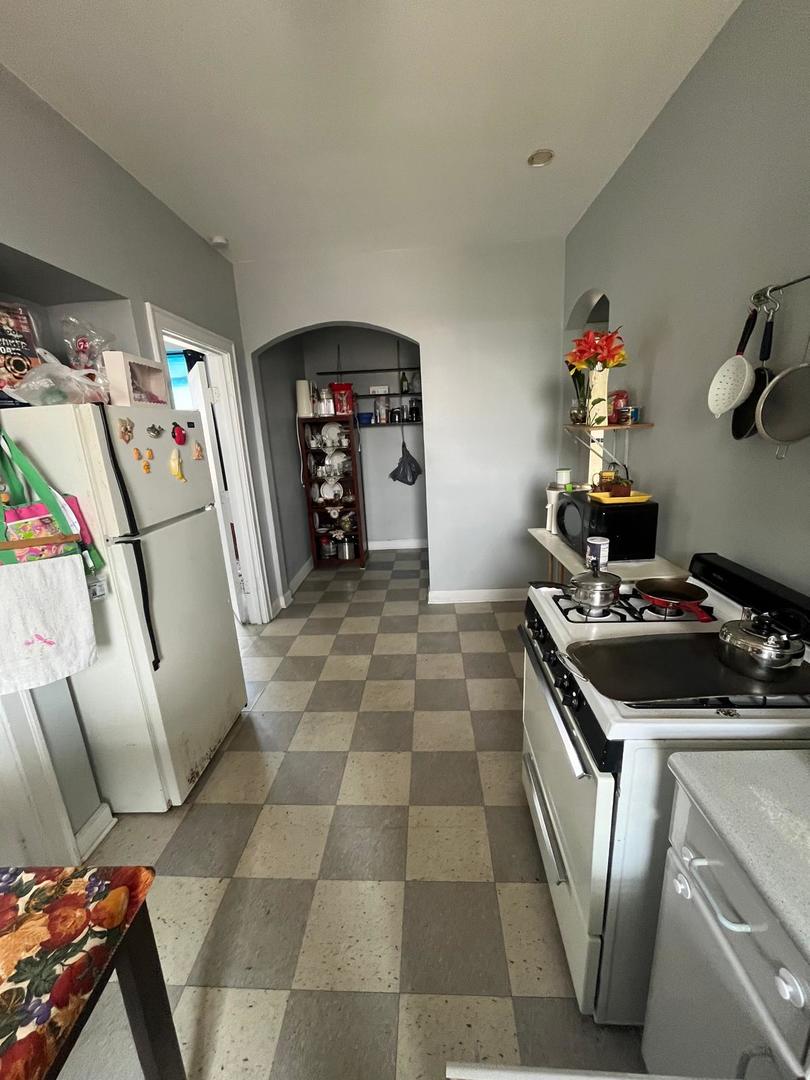 4213-15 W 26th Street Property Photo 7