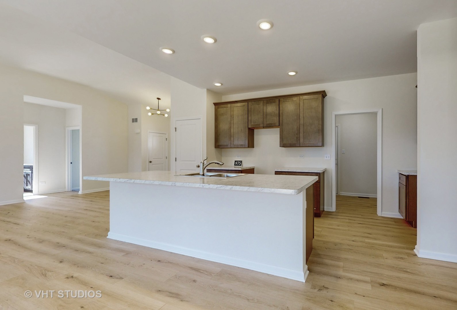 873 Yorkshire Terrace Property Photo 12