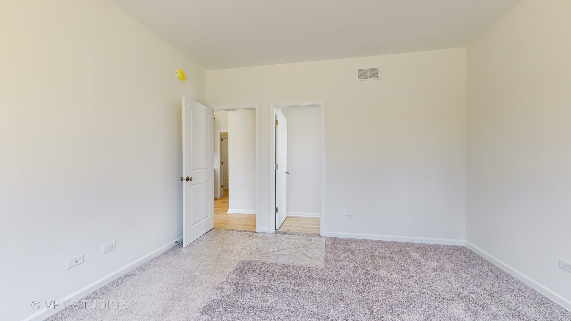 873 Yorkshire Terrace Property Photo 14