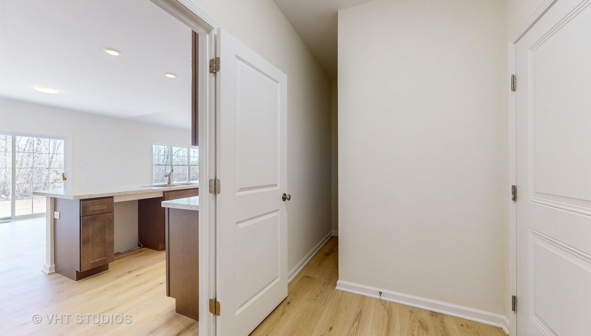 873 Yorkshire Terrace Property Photo 24