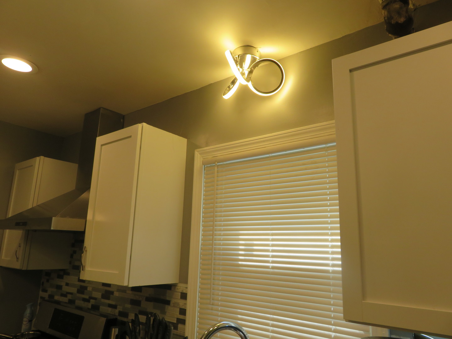 11610 S Yale Avenue Property Photo 5