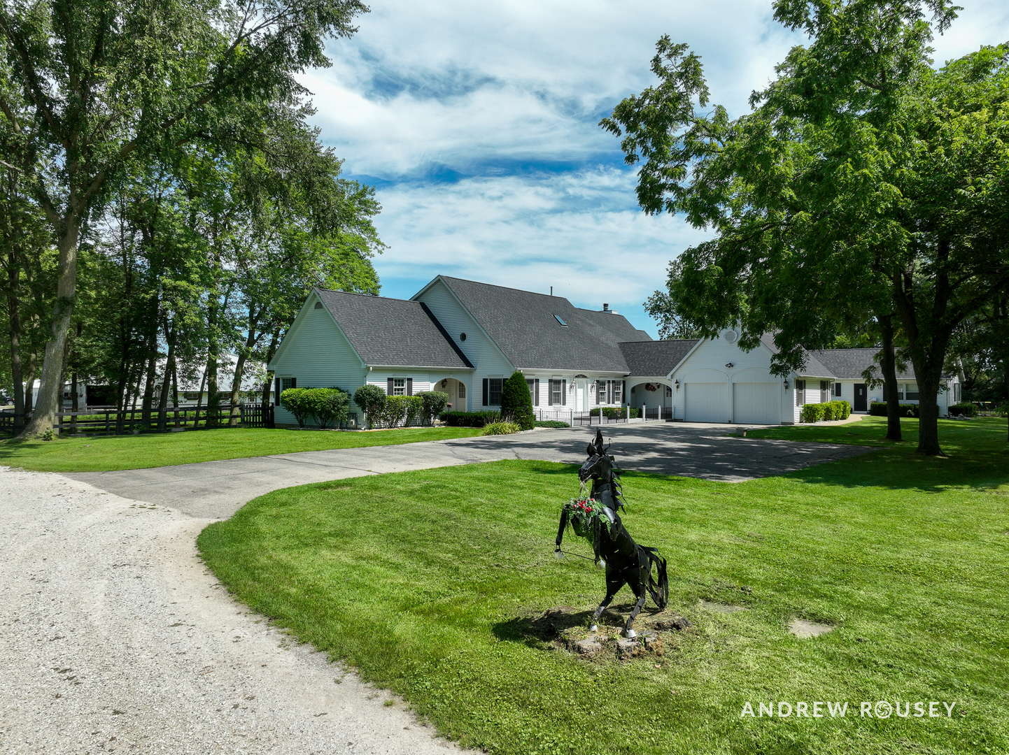 27490 W Wilmot Road Property Photo 1