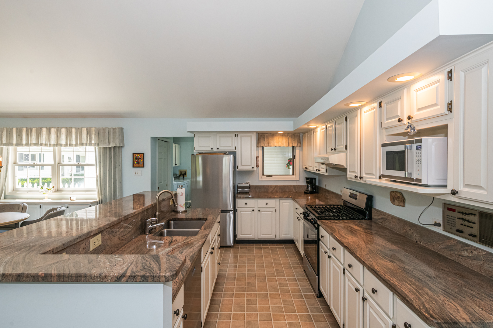 27490 W Wilmot Road Property Photo 33