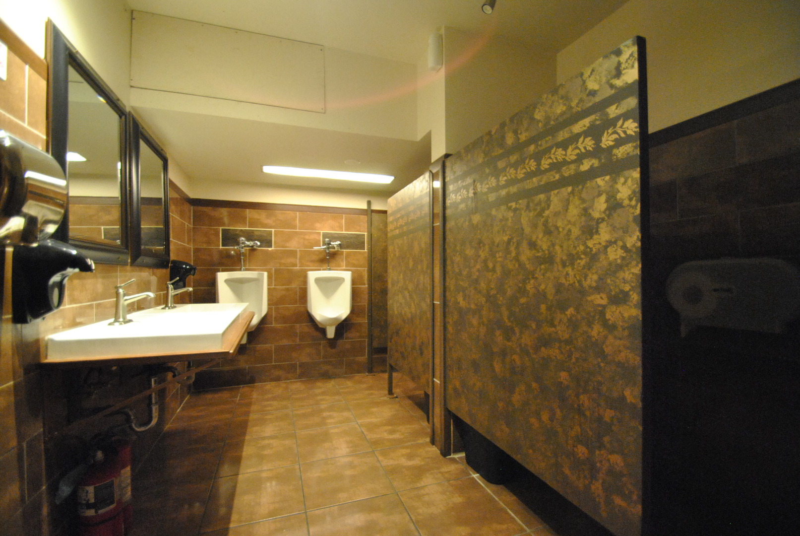 5301-07 W Belmont Avenue Property Photo 23