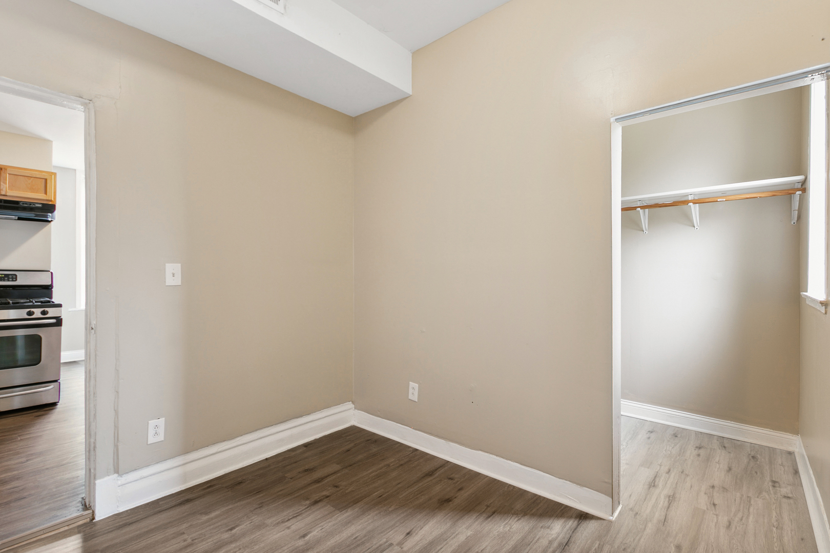5700 S Wolcott Avenue 2r Property Photo 5