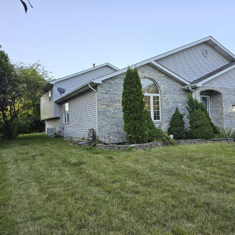 620 Gordon Terrace Property Photo 2