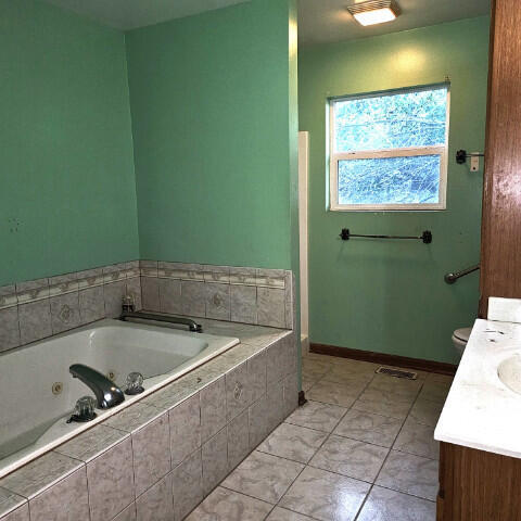 620 Gordon Terrace Property Photo 7