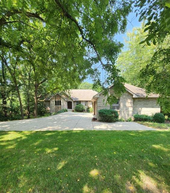 1 Timber Ridge Court Property Photo 6