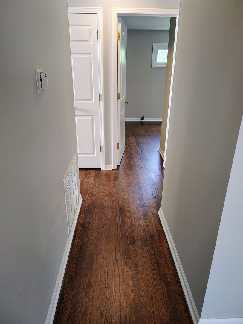 16451 Marshfield Avenue Property Photo 7