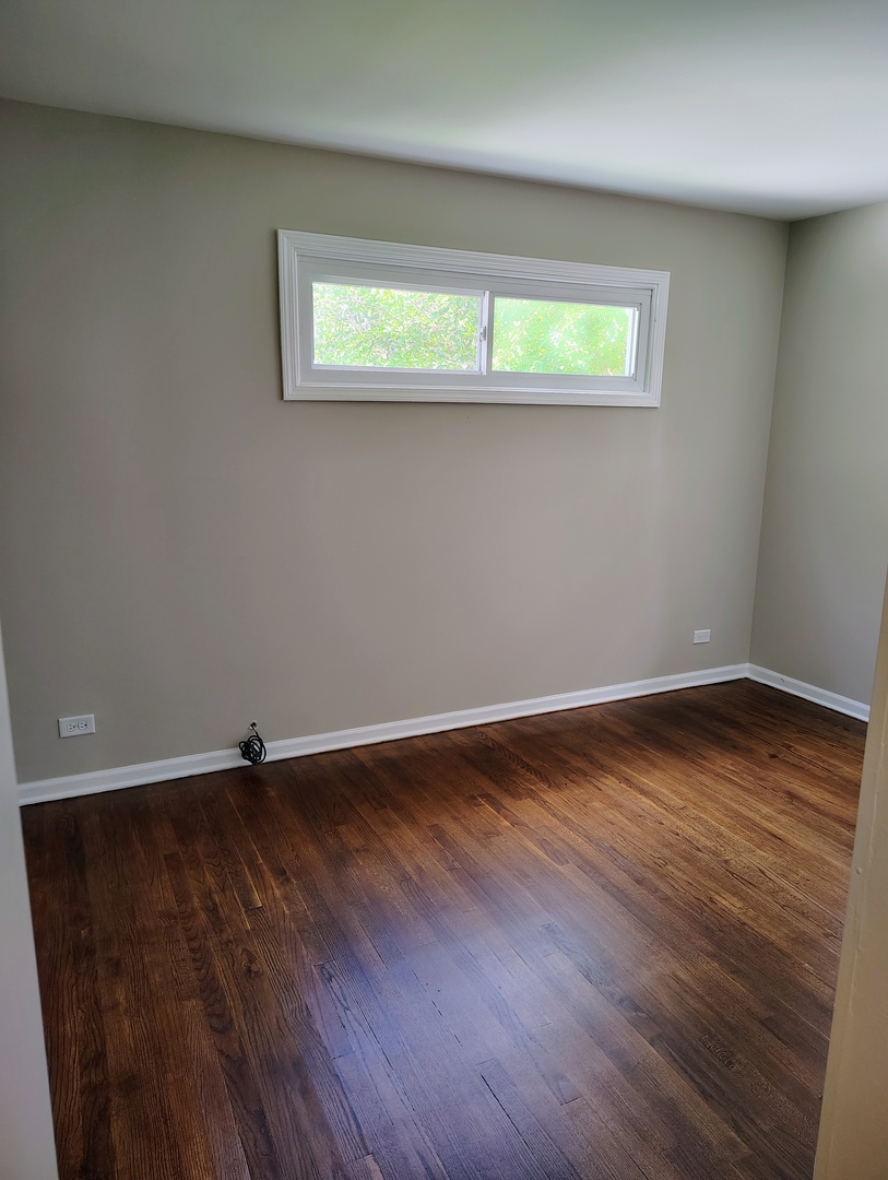 16451 Marshfield Avenue Property Photo 8