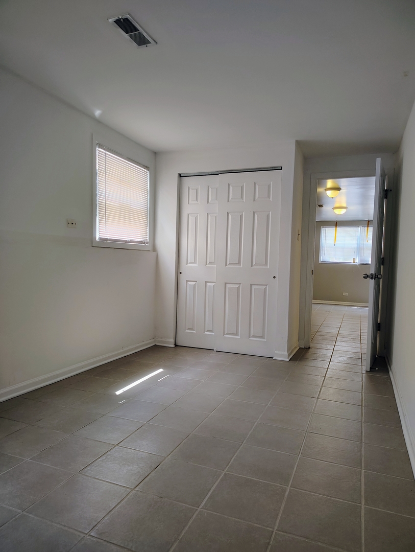 16451 Marshfield Avenue Property Photo 13