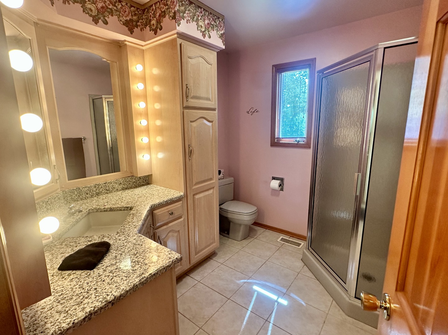 864 Ash Drive Property Photo 18