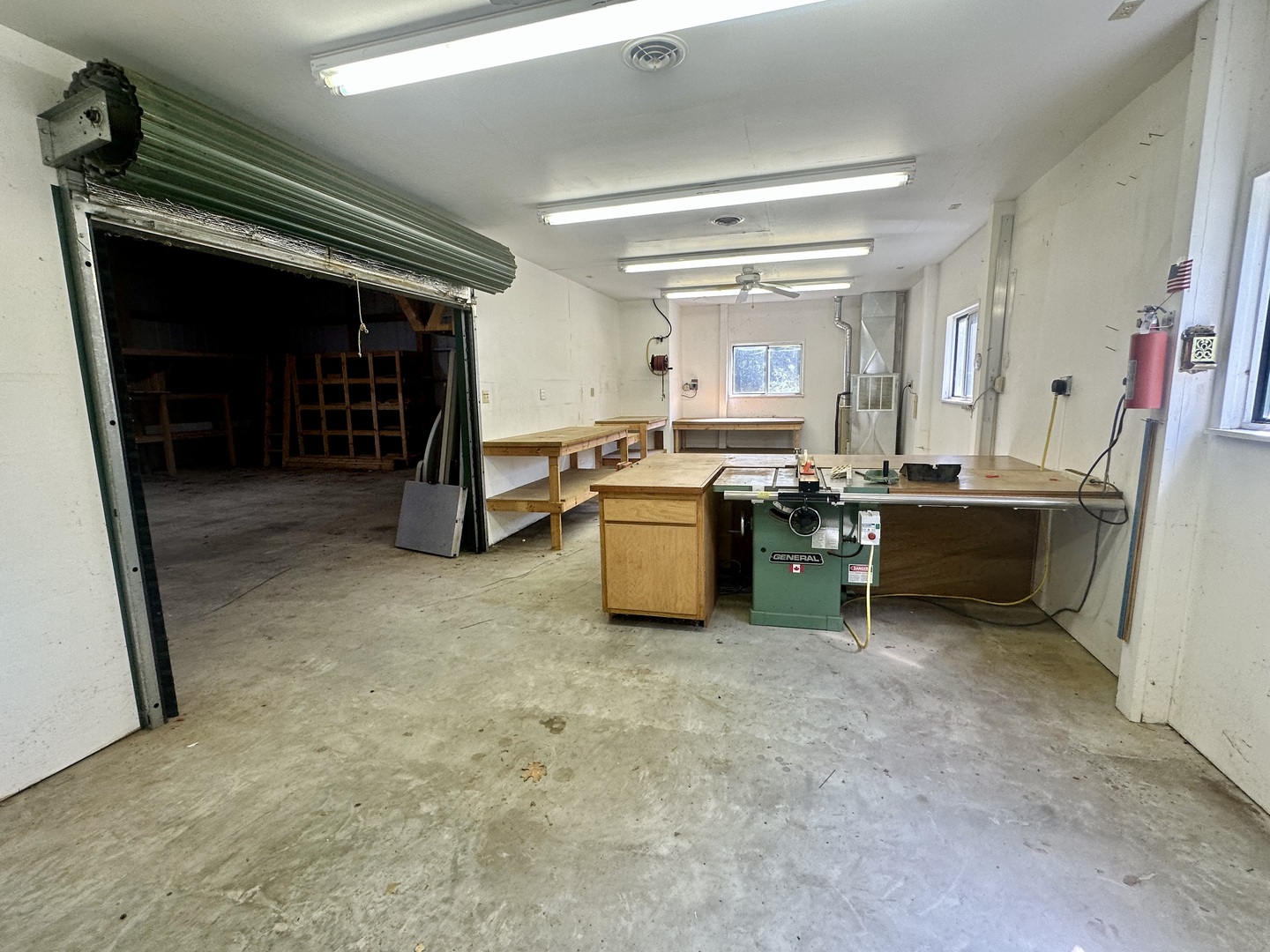 864 Ash Drive Property Photo 31