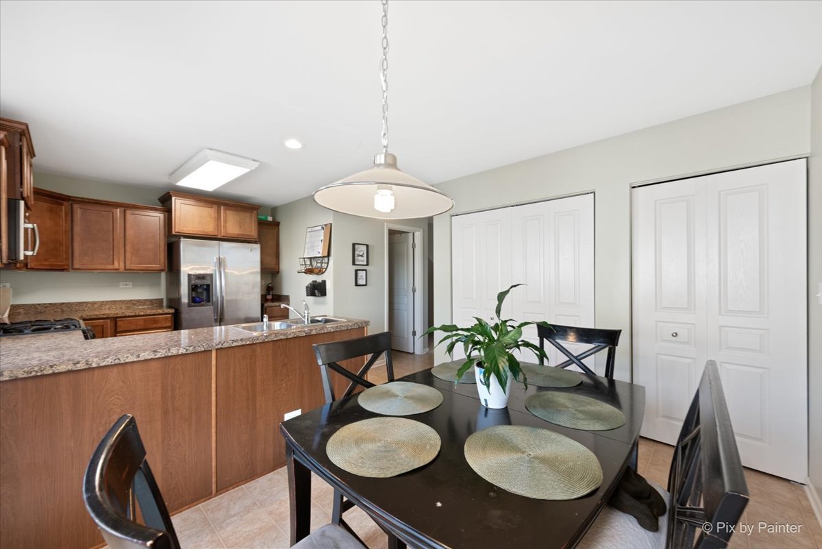 1196 Alta Vista Drive Property Photo 7
