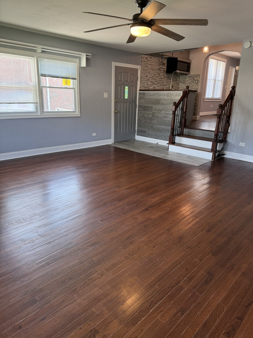 2916 Jackson Avenue Property Photo 4