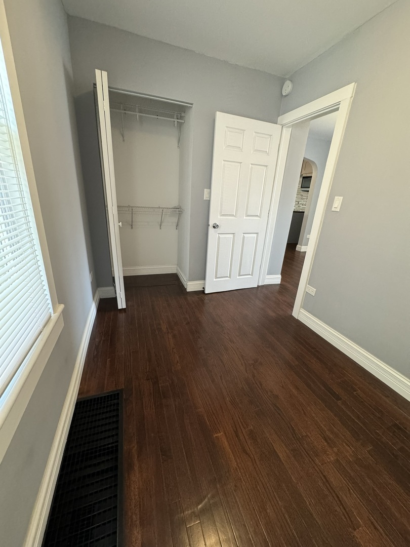2916 Jackson Avenue Property Photo 11
