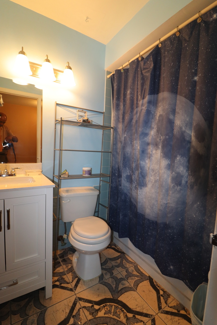 820 Sandra Drive 2c Property Photo 15