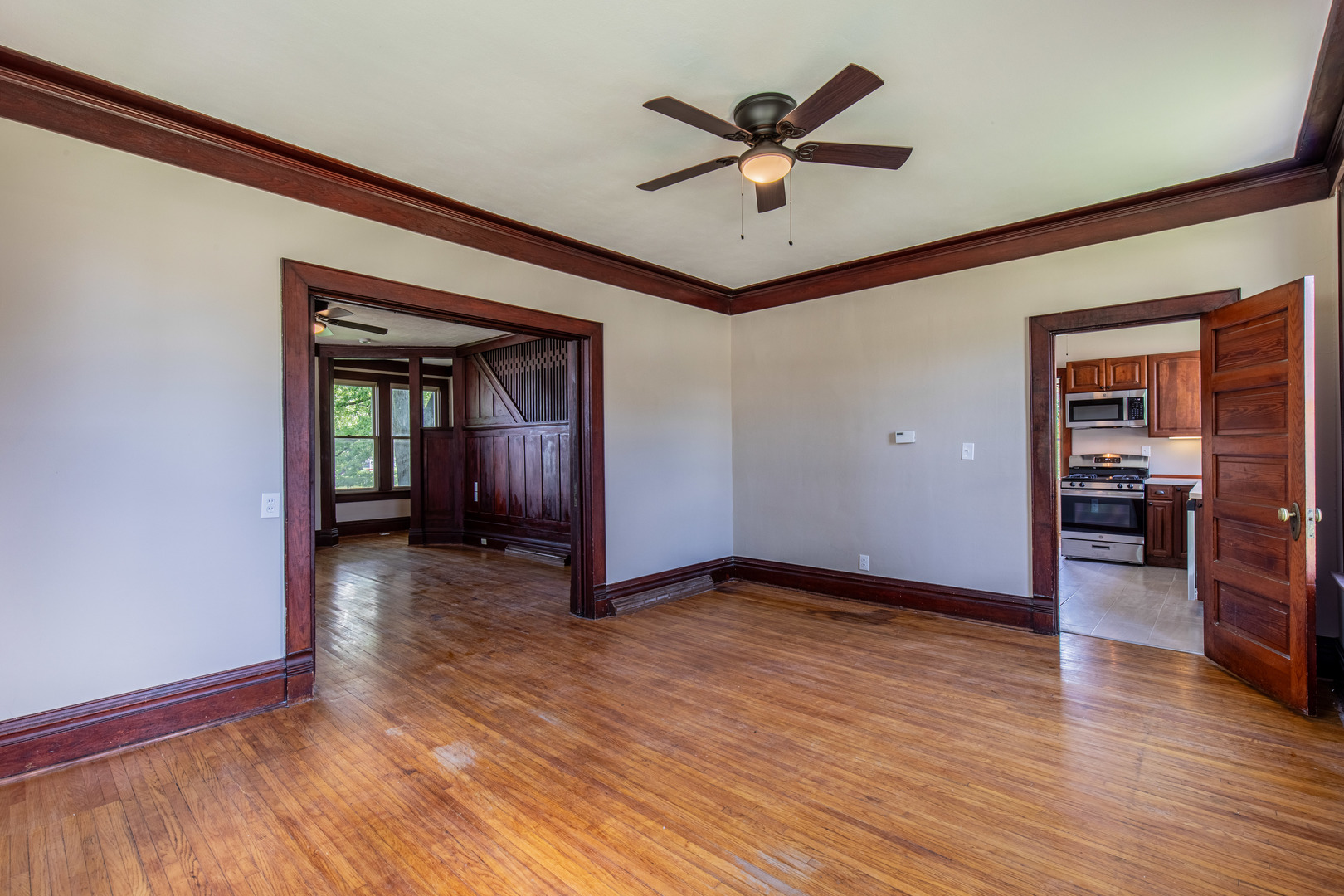 211 Wiley Avenue Property Photo 10