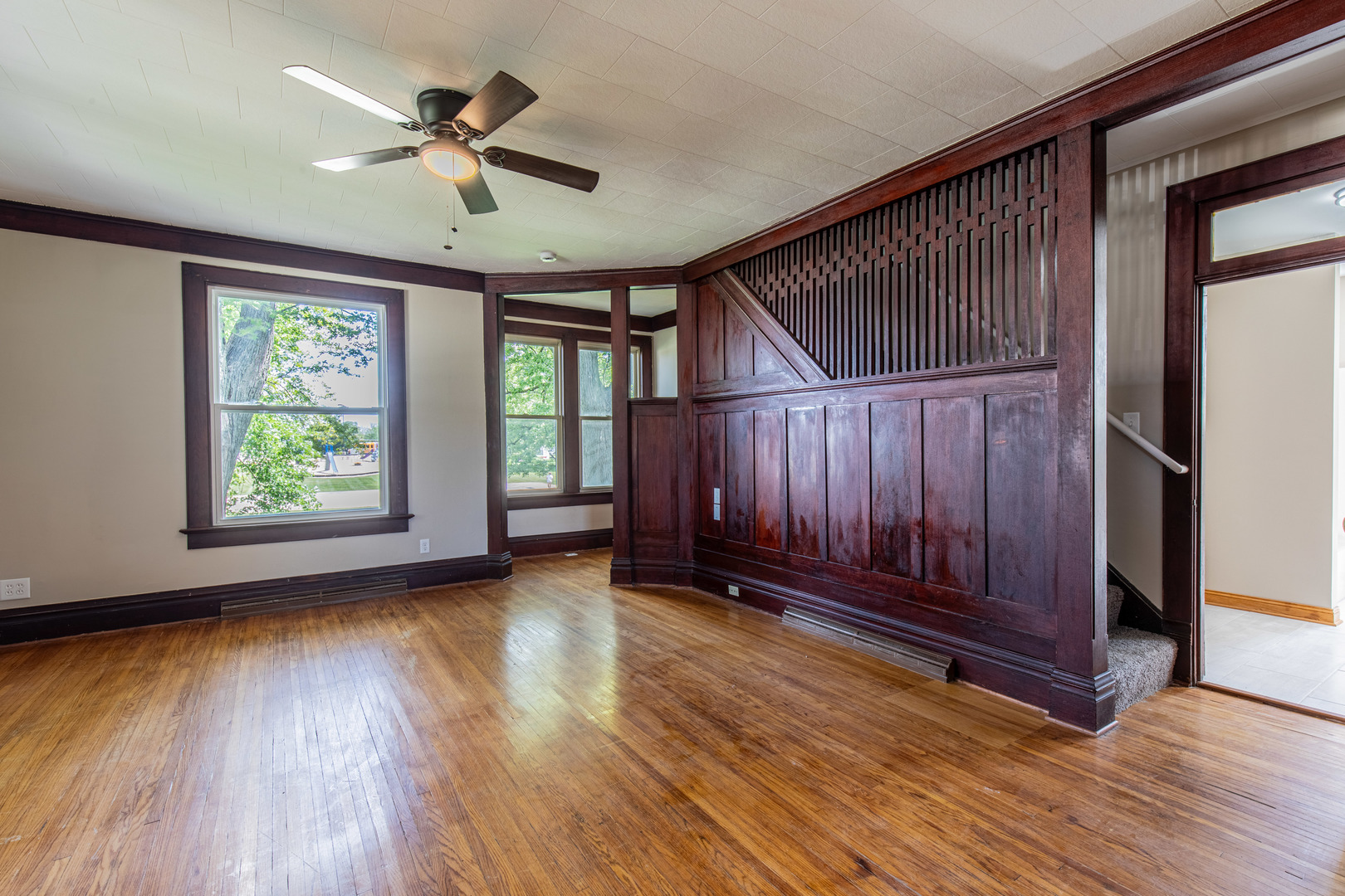 211 Wiley Avenue Property Photo 12