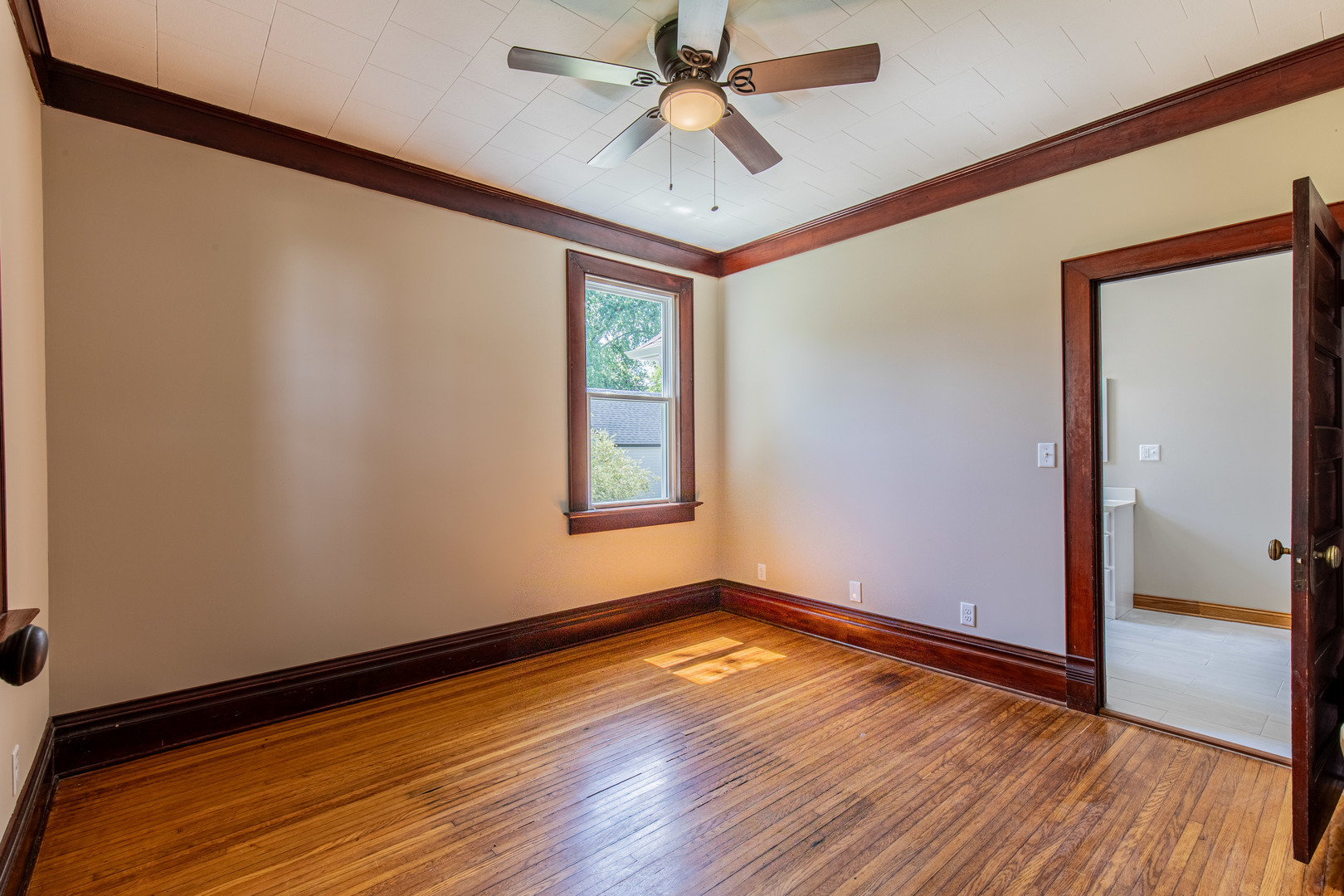 211 Wiley Avenue Property Photo 15