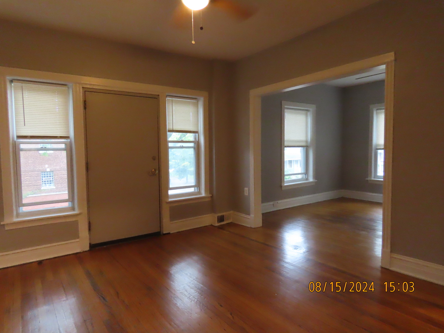 1636 W 66th Street 2e Property Photo 8