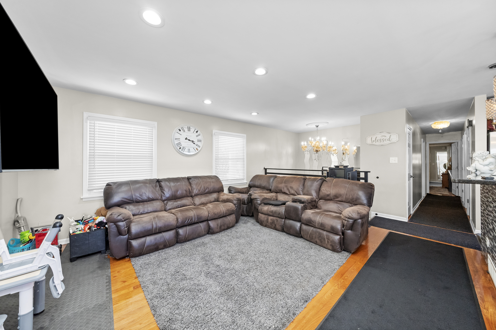 19013 Jonathan Lane Property Photo 6