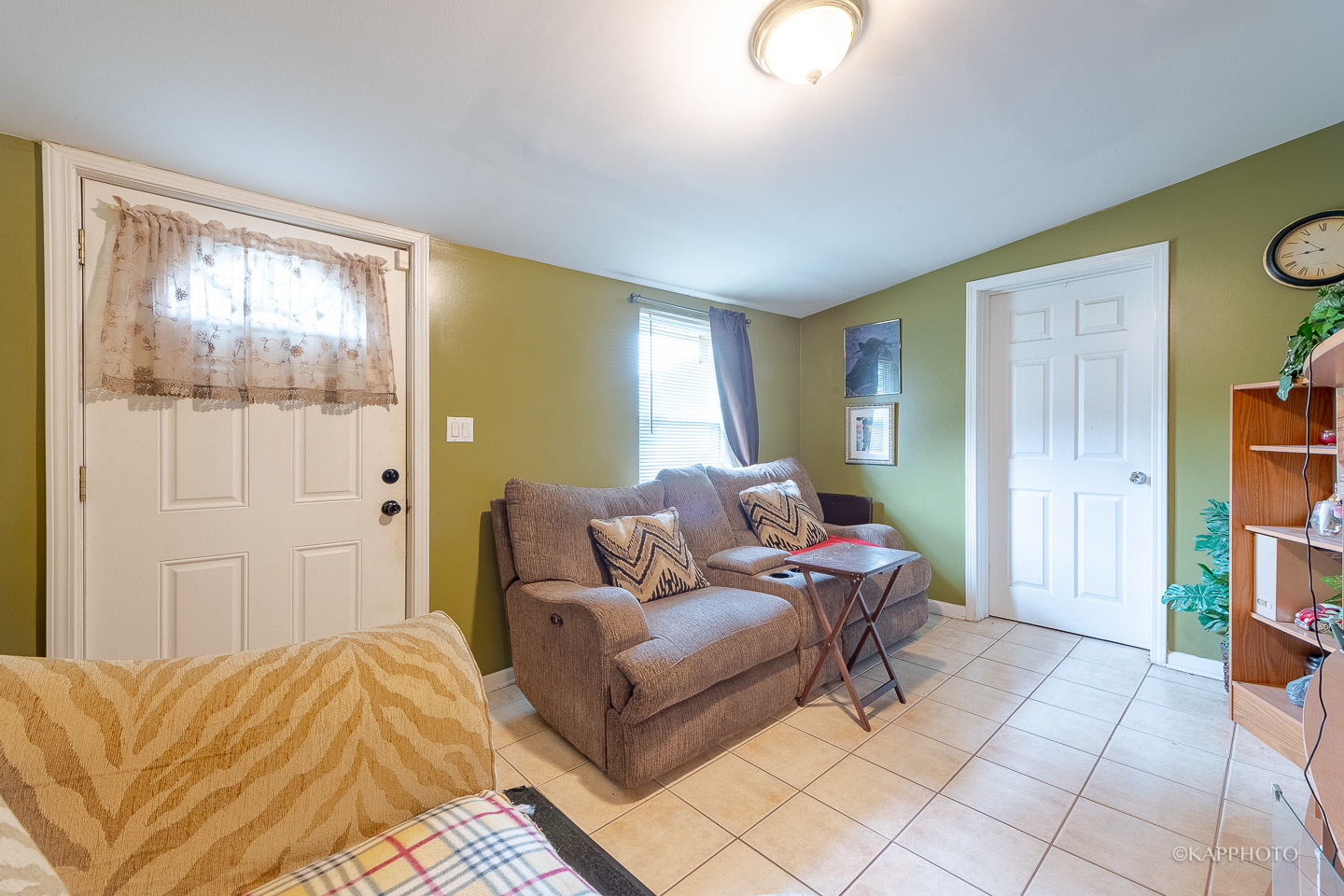 11622 S Watkins Avenue Property Photo 11