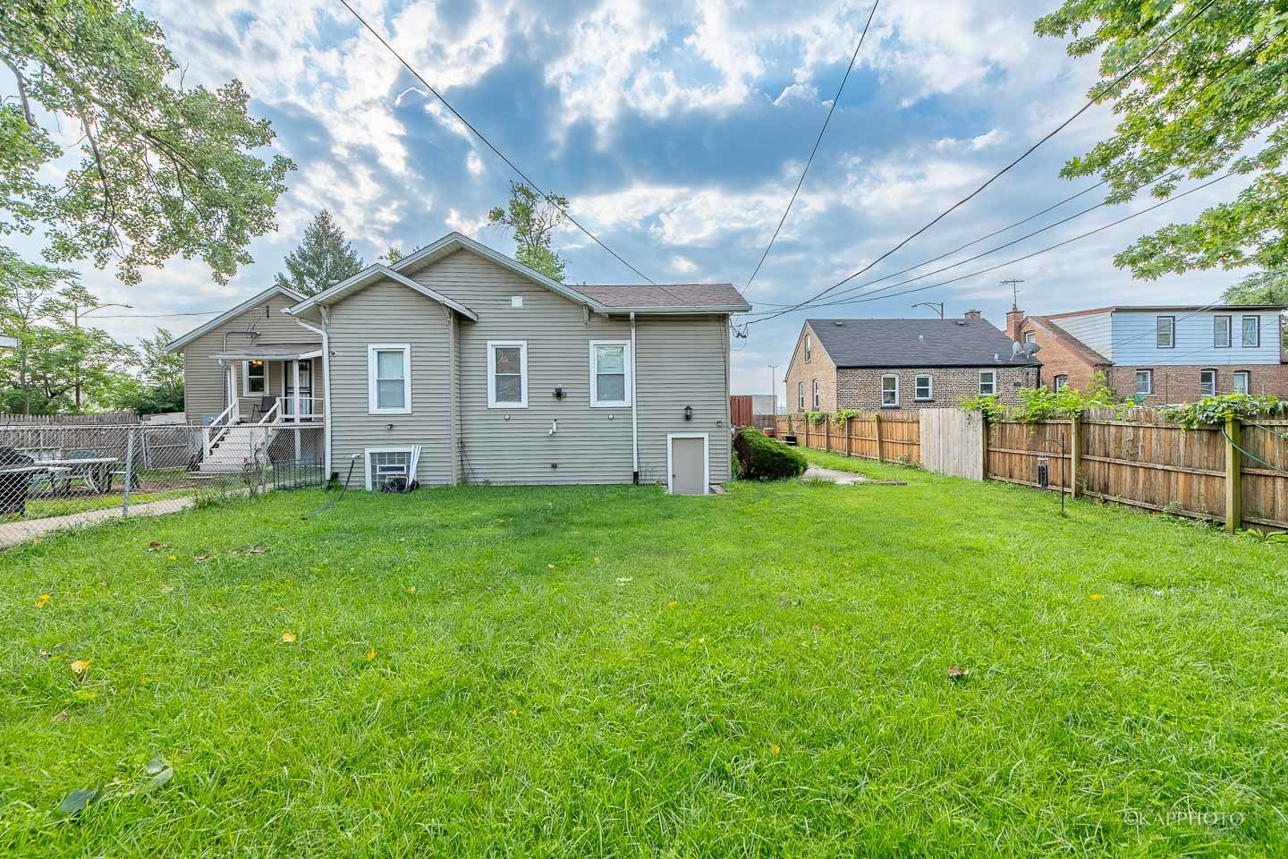 11622 S Watkins Avenue Property Photo 28