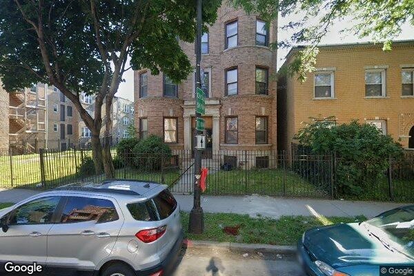 6214 S King Drive Property Photo 1