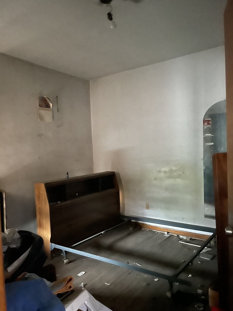 6214 S King Drive Property Photo 11