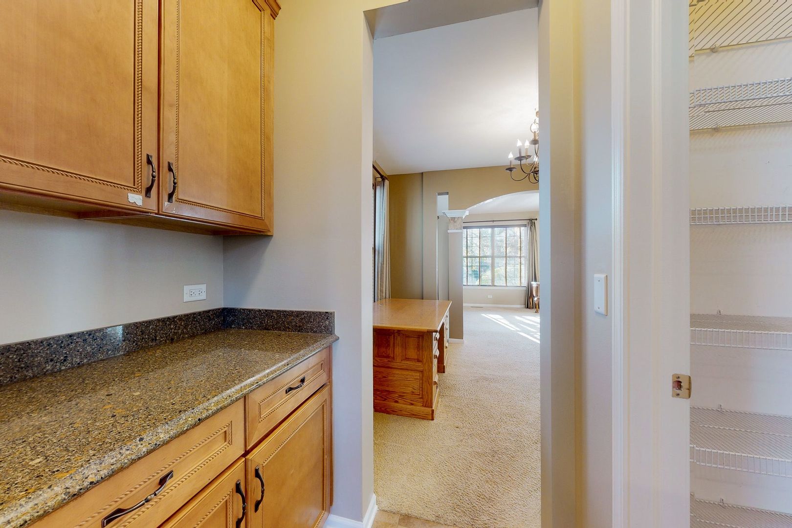 5670 Brentwood Drive Property Photo 9