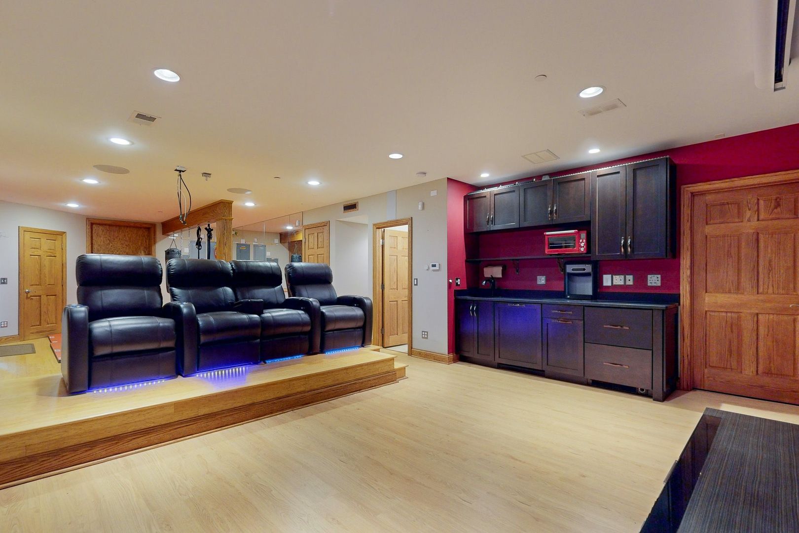 5670 Brentwood Drive Property Photo 31