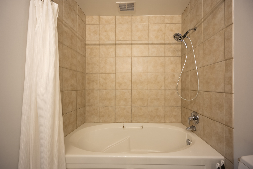 630 N Franklin Street 721 Property Photo 16