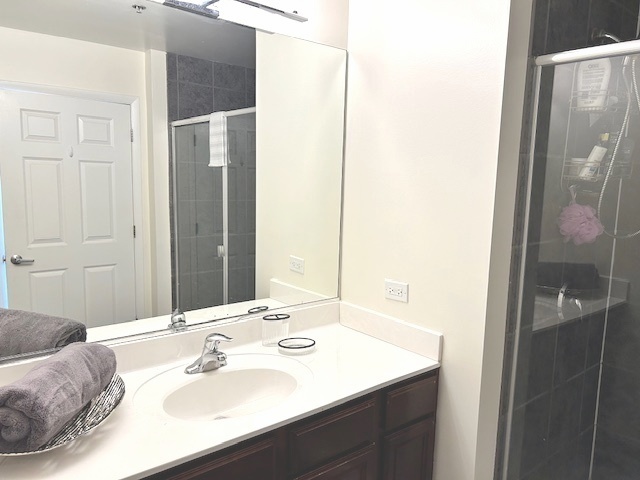 1600 S Indiana Avenue 1306 Property Photo 12