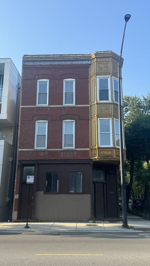 1825 W Armitage Avenue 2 Property Photo 1