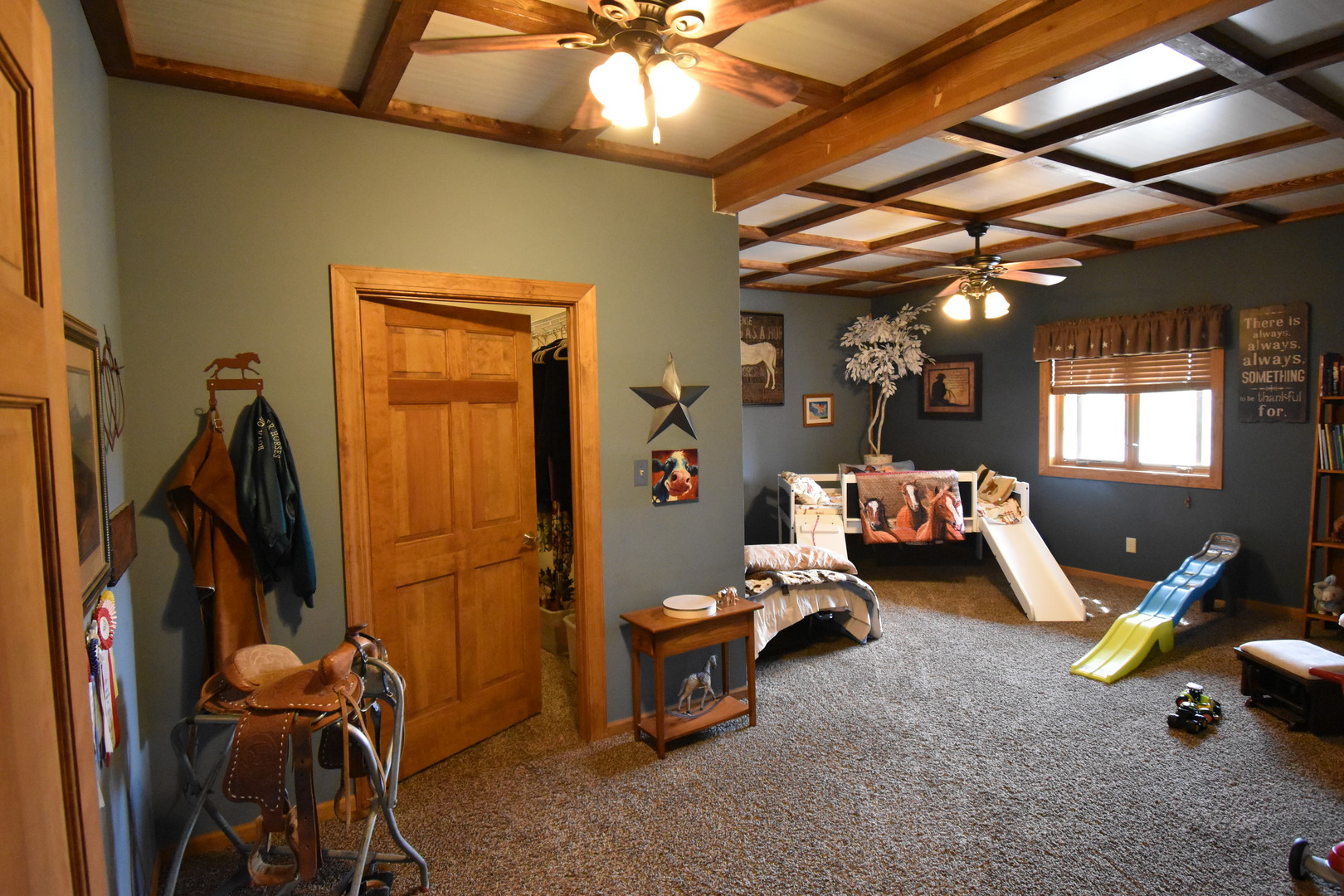 2951 N 28th Road Property Photo 35