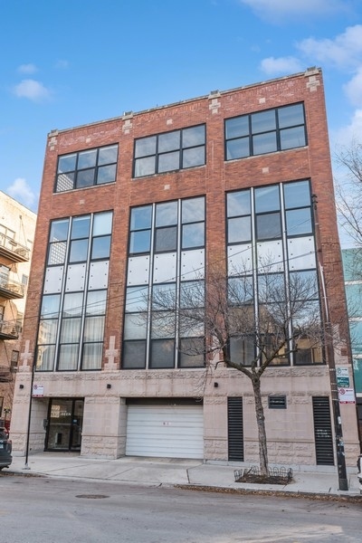 11 N Green Street 4c Property Photo 1