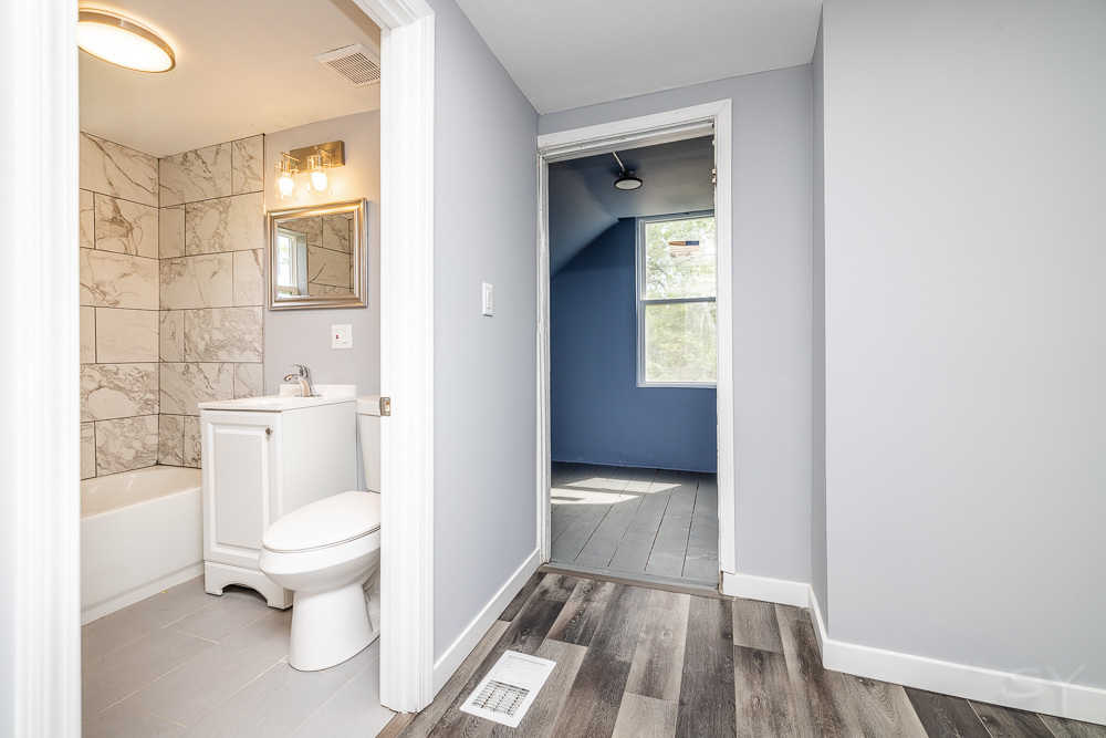 5207 S Laflin Street Property Photo 22