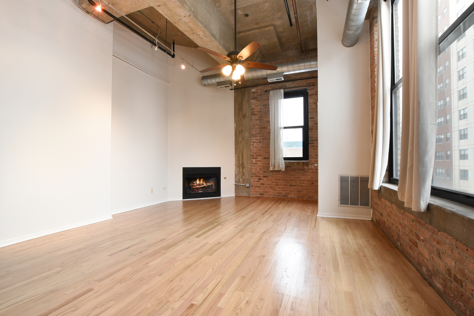 1516 S Wabash Avenue 708 Property Photo 20