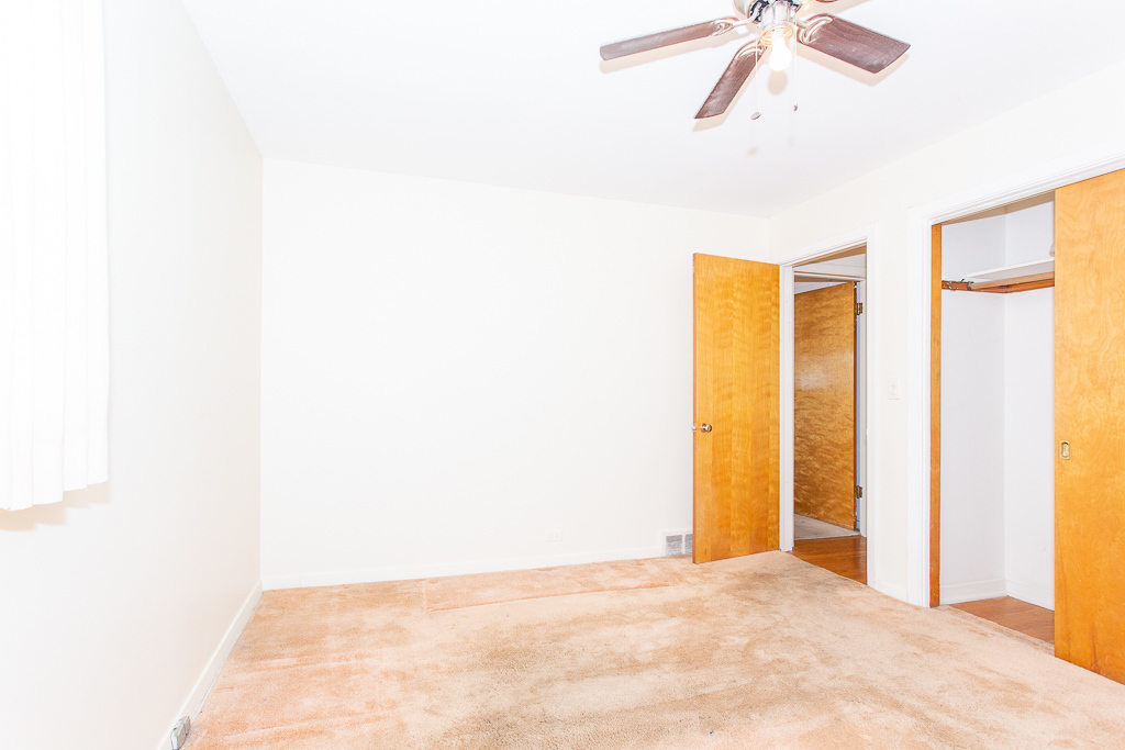 7407 N California Avenue Property Photo 14