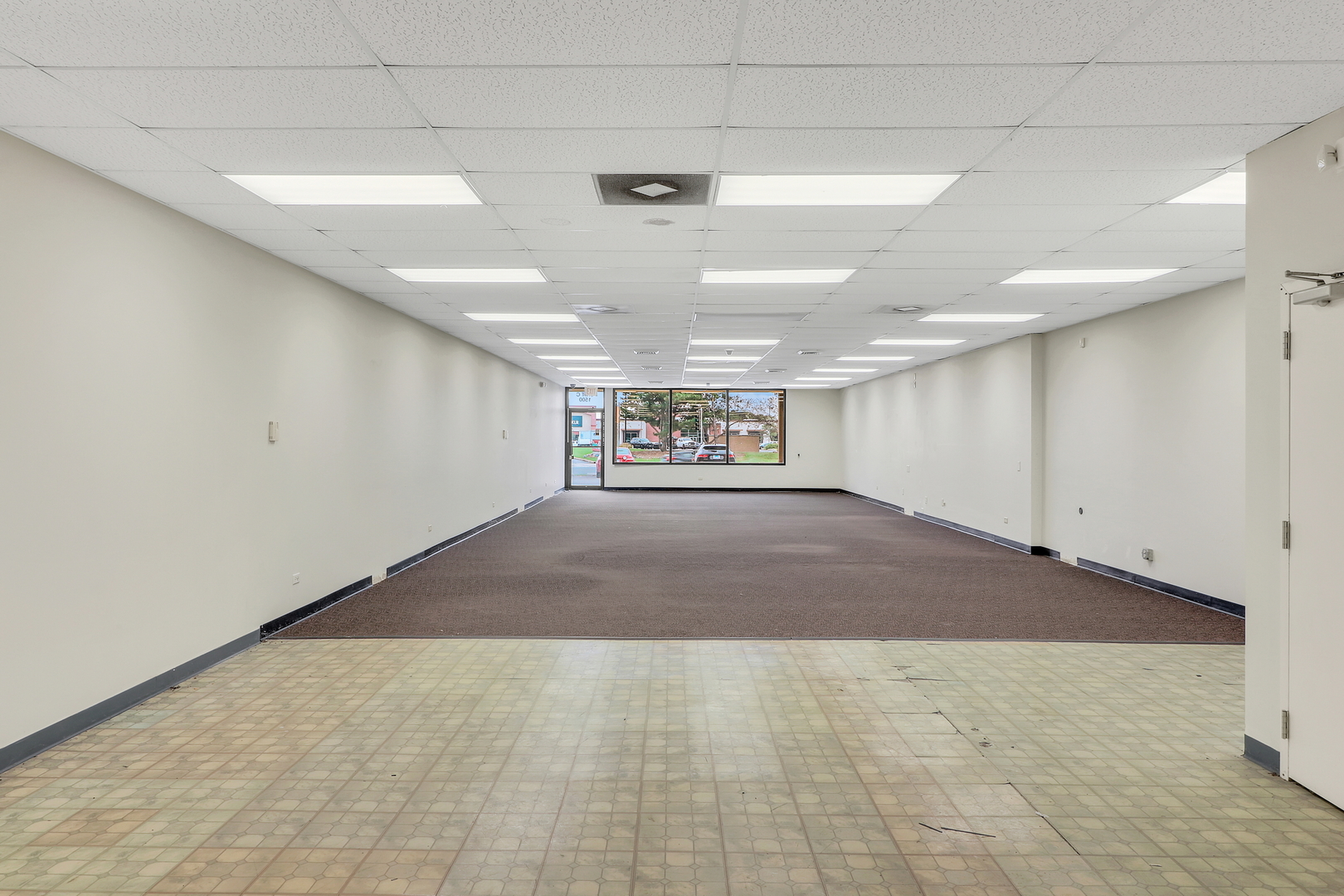 1500 S Lake Street Property Photo 18