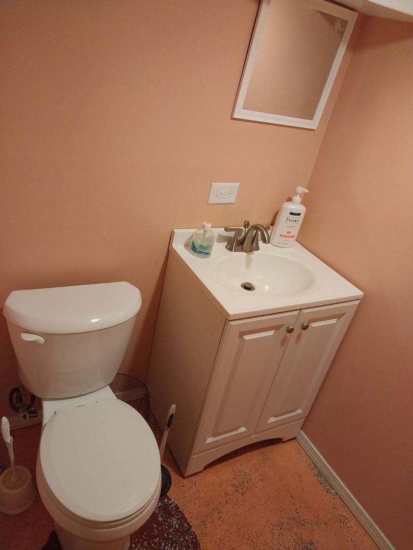 110 Forestdale Parkway Property Photo 14
