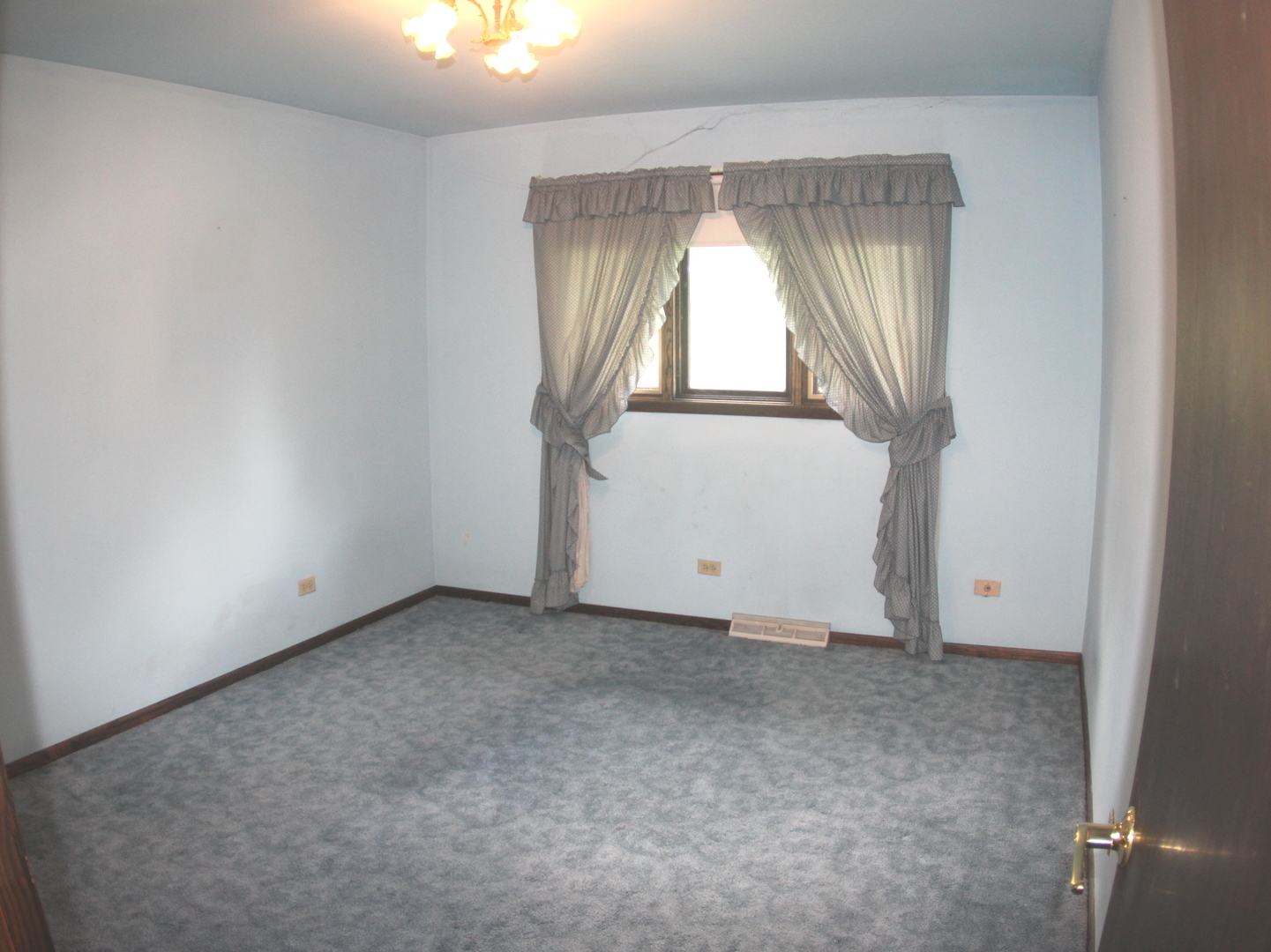 26509 S Woodlawn Avenue Property Photo 14