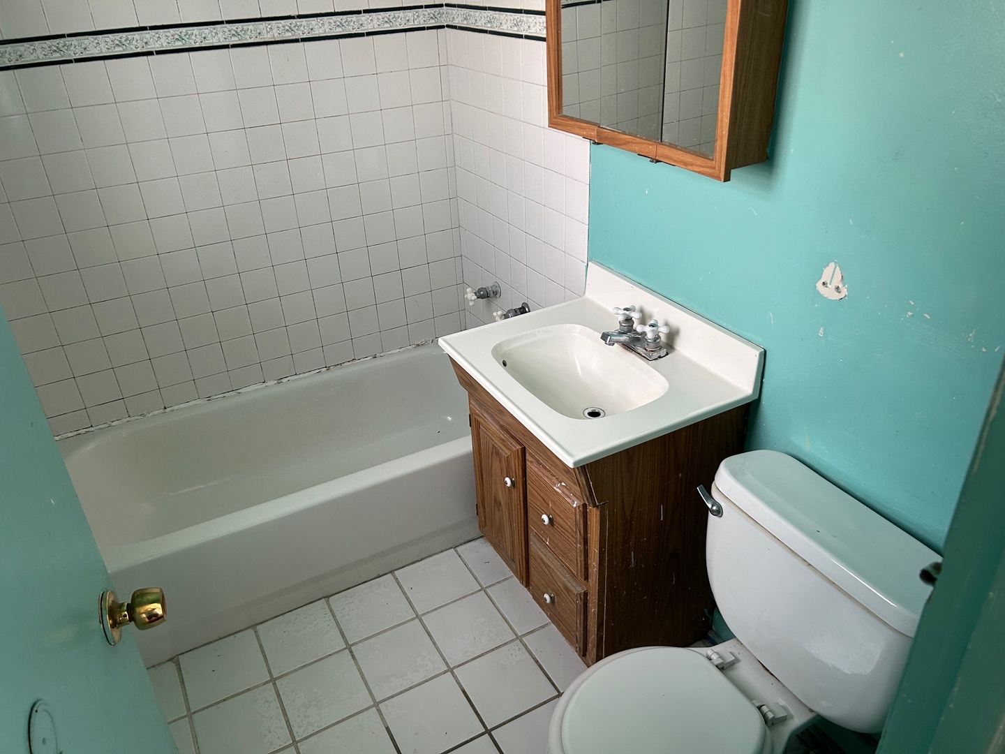 7547 S Hamilton Avenue Property Photo 18