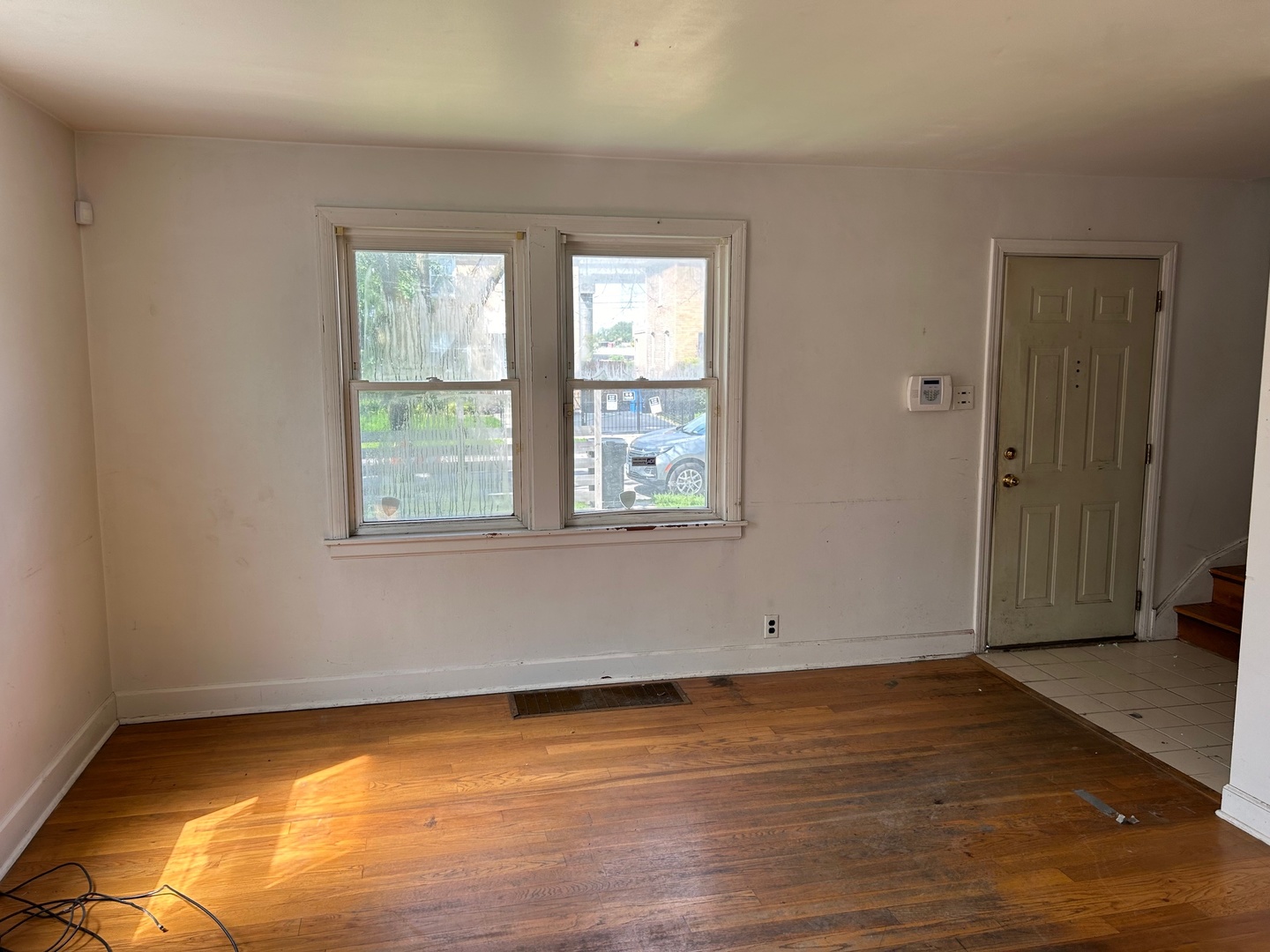 7547 S Hamilton Avenue Property Photo 22
